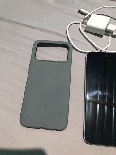 Infinix Smart 20 color gris - Imagen 6