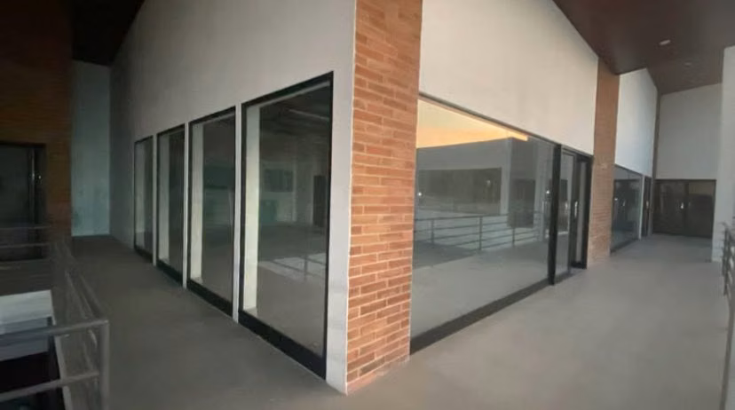 AP - Rento módulo en Las Colinas - Imagen 7