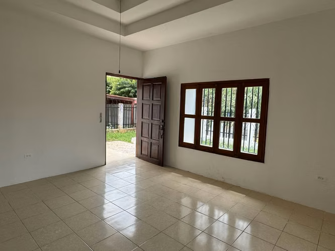 Hermosa casa en venta en Reparto San Juan.  - Imagen 3