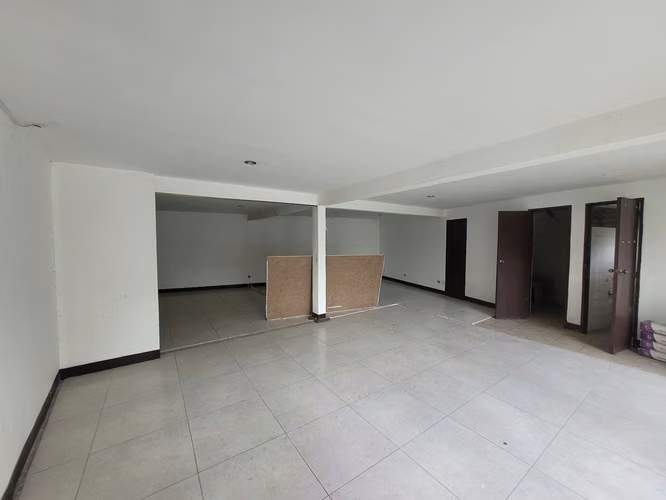 Local comercial en venta cerca a Metrocentro.  - Imagen 4