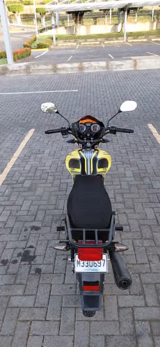 Motor nítido. Moto vento rayder 2026