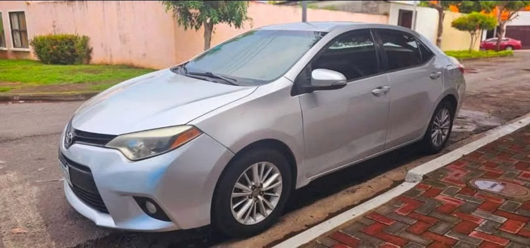 Toyota Corolla 2015- Nacional  - Imagen 2