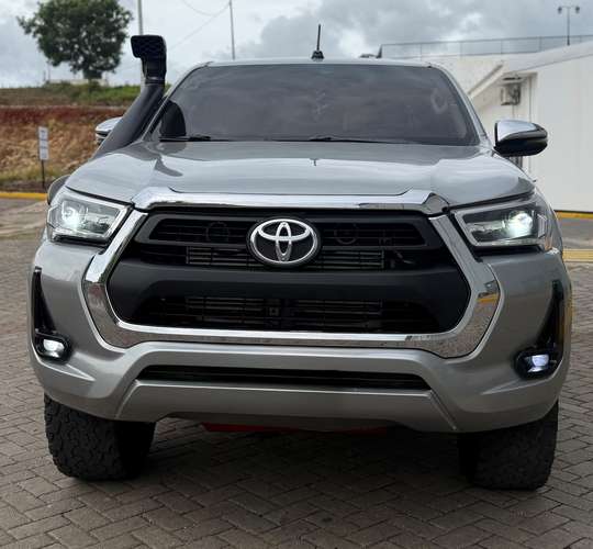 Toyota Hilux 2021 SRV Full Aut - Imagen 2