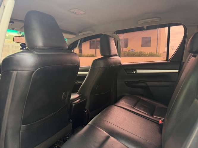 Toyota Hilux 2021 SRV Full Aut - Imagen 4