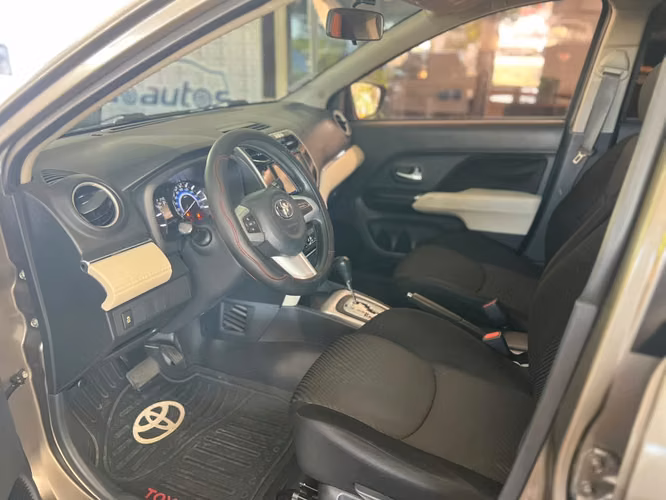 Toyota Rush año 2021 - Automática  - Imagen 5