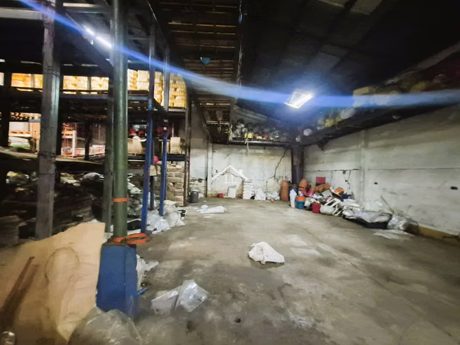 LL-¡Gran Oportunidad en el Corazón del Comercio! Se Renta Bodega de 1,930 m² en Carretera Norte en la zona del Mercado O - Imagen 2