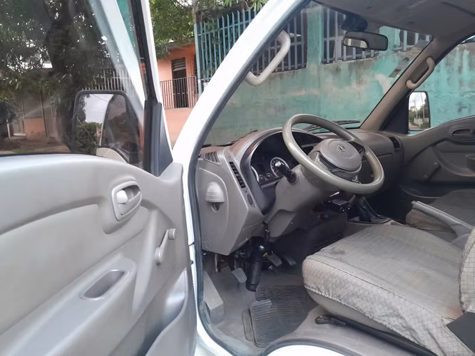 Vendo Hyundai H100 año 2025