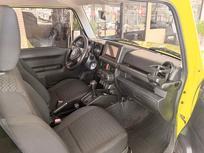 Suzuki Jimny año 2023 4x4 