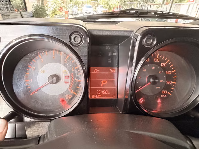 Suzuki Jimny año 2023 4x4 