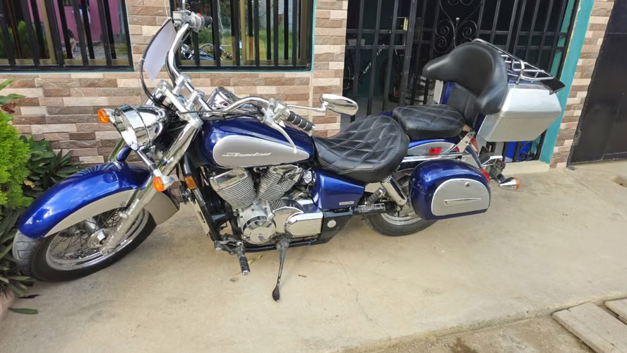 MOTO HONDA SHADOW AERO