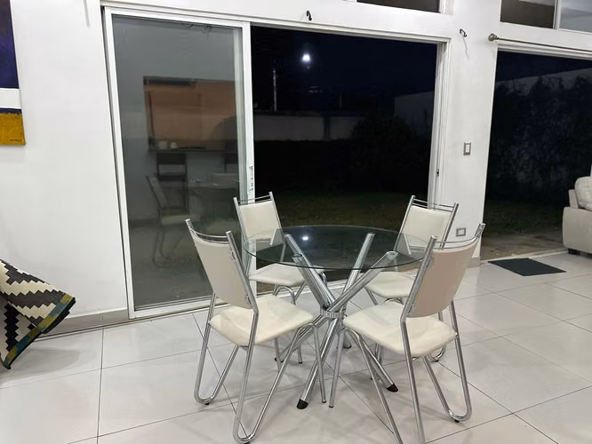 SE RENTA CASA MODERNA EN LAS COLINAS, MANAGUA – CONDOMINIO PRIVADO - Imagen 8