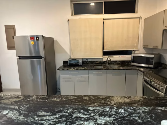 SE RENTA CASA MODERNA EN LAS COLINAS, MANAGUA – CONDOMINIO PRIVADO - Imagen 16