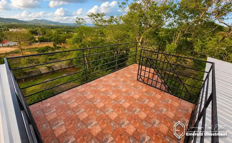 Ocean View Two-Story Home with Pool for Sale in Popoyo - Imagen 6