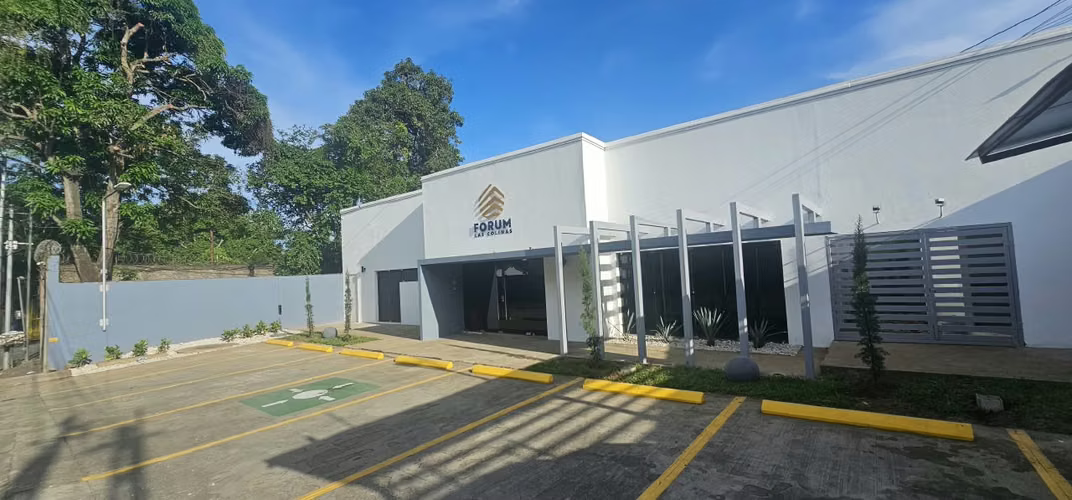 ¡Se renta! Modulo comercial en Las Colinas - Imagen 8