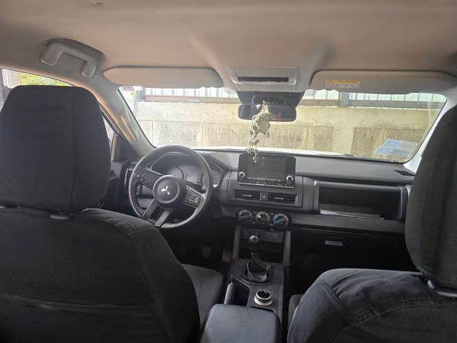 venta de camioneta Mitsubichi