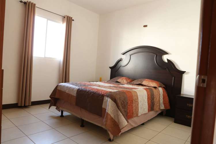 Se vende casa en Carretera Masaya Managua  - Imagen 4