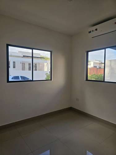 Casa nueva en renta en Residencial La Paz, Managua | 3 hab + servicio · Piscina · US$ 1,100 - Imagen 6