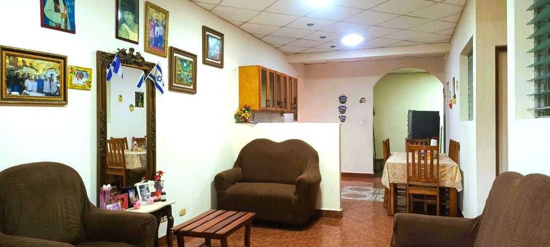 EM-Venta de Propiedad de dos plantas en Residencial Altos de Motastepe  - Imagen 7