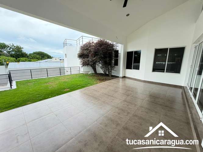  STUNNING HOME FOR SALE IN BALCONES DE SANTO DOMINGO, MANAGUA  - Imagen 12