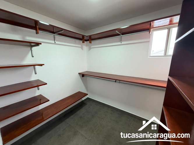  STUNNING HOME FOR SALE IN BALCONES DE SANTO DOMINGO, MANAGUA  - Imagen 3