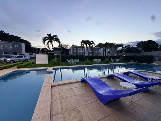  SE RENTA MODERNA CASA DE 2 PLANTAS EN LAS COLINAS, MANAGUA - Imagen 20