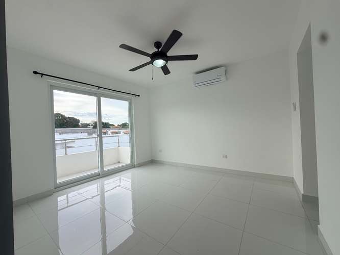  SE RENTA MODERNA CASA DE 2 PLANTAS EN LAS COLINAS, MANAGUA - Imagen 12