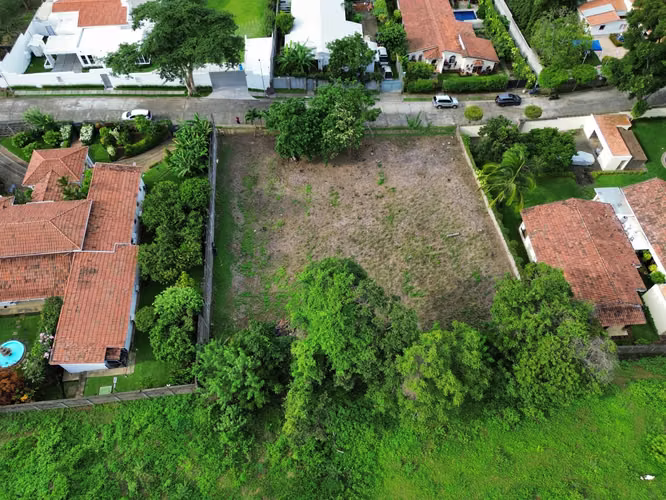 KC -  Terreno en Venta en Jardines de Santo Domingo - Imagen 8