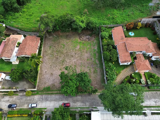 KC -  Terreno en Venta en Jardines de Santo Domingo - Imagen 11