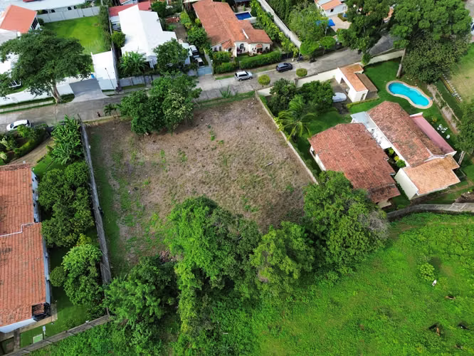 KC -  Terreno en Venta en Jardines de Santo Domingo - Imagen 7