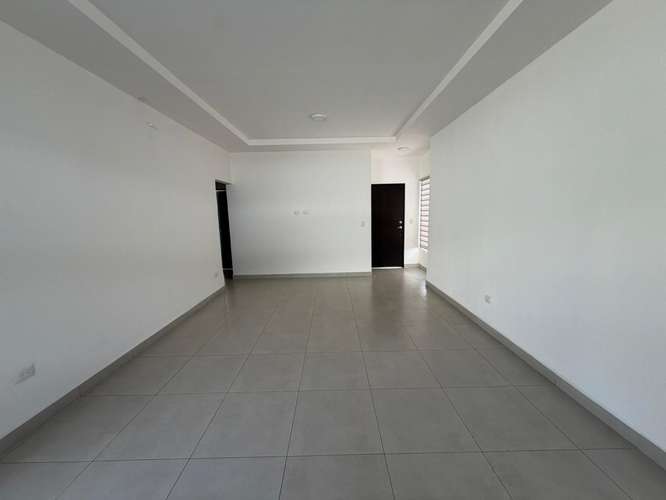 Renta casa nueva dentro de condominio con piscina comunal  - Imagen 11