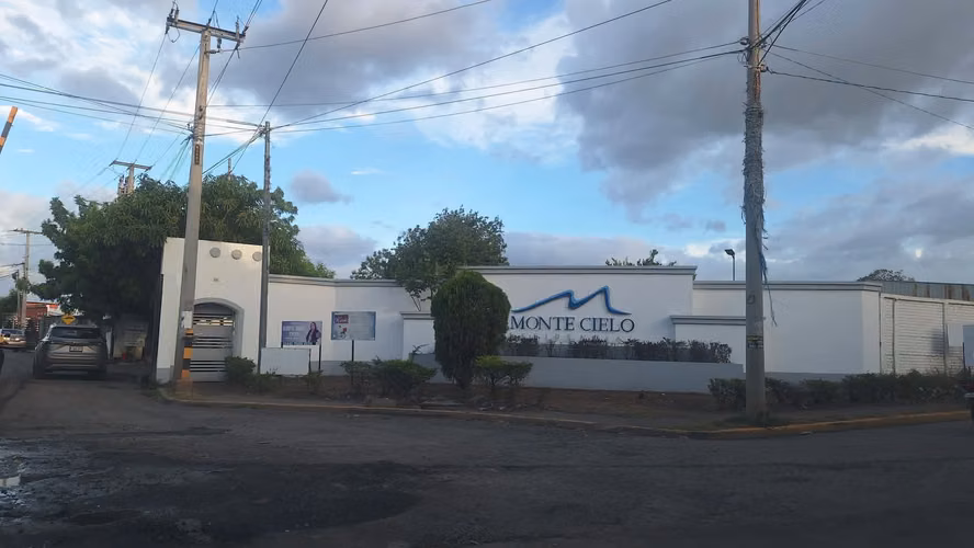 AH Excelente Oportunidad de Venta de Casa de Habitación en Residencial Montecielo  - Imagen 13