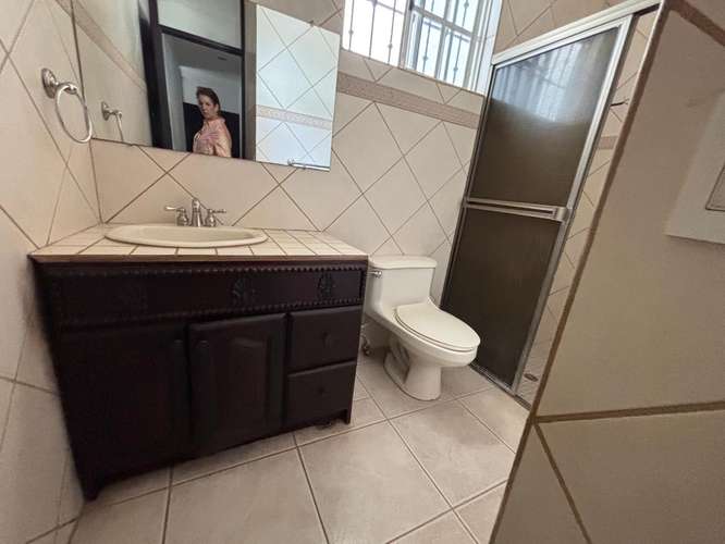 AG. SE VENDE CASA EN SANTO DOMINGO, MANAGUA - Imagen 12