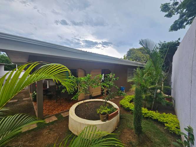 Se vende amplia casa en San Rafael del Sur - Imagen 10