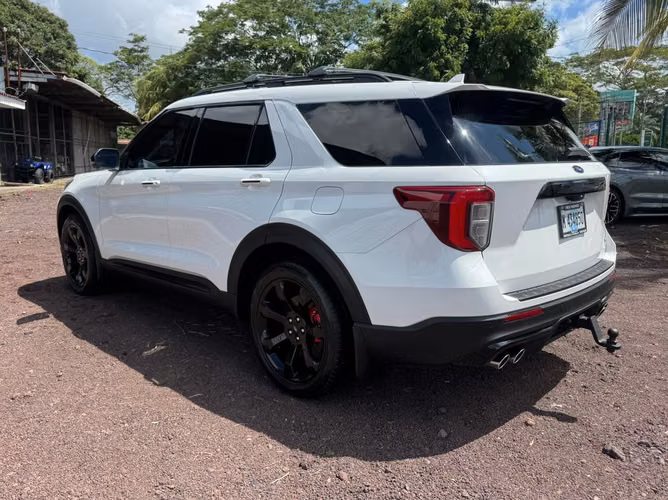 Ford Explorer ST Twin Turbo 