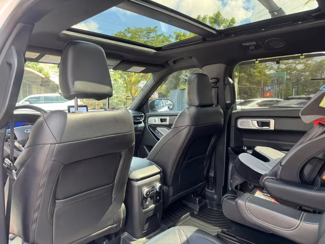 Ford Explorer ST Twin Turbo 