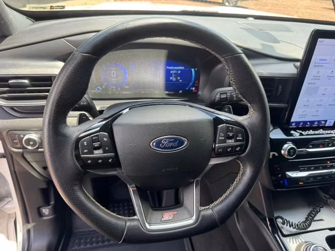 Ford Explorer ST Twin Turbo 