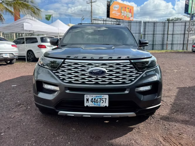 Ford Explorer Limited Año 2023 