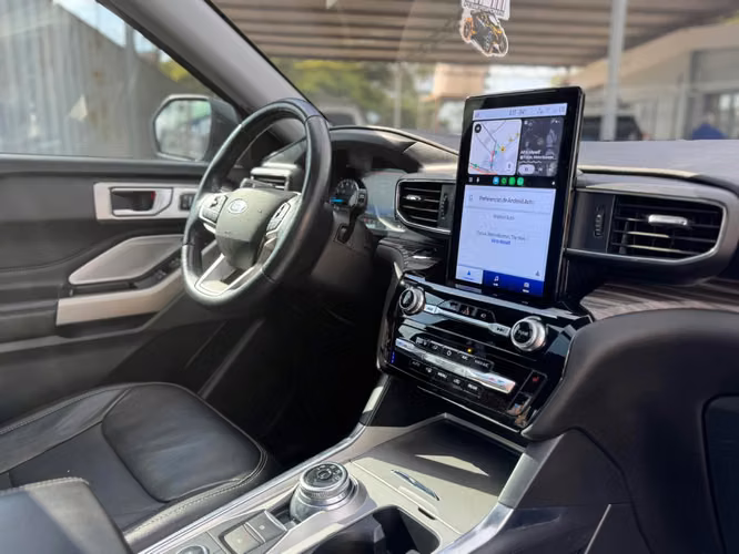 Ford Explorer Limited Año 2023 