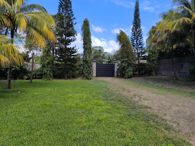 En venta hermosa casa de dos plantas Jinotepe Carazo Nicaragua - Imagen 5