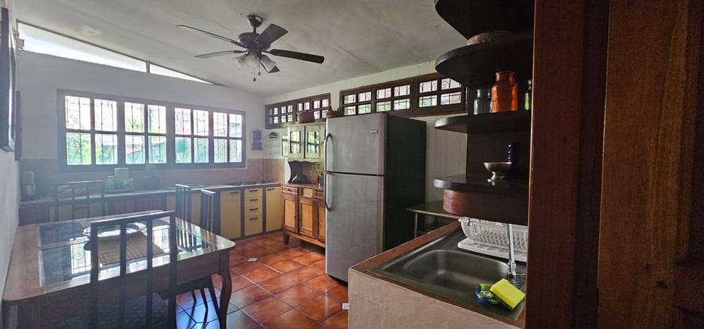 ¡CASA EN VENTA CERCA DEL SEMÁFORO DEL HOSPITAL MILITAR, MANAGUA! - Imagen 13