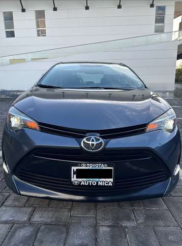 Vendo lindo toyota corolla le en condiciones  de nuevo  - Imagen 4