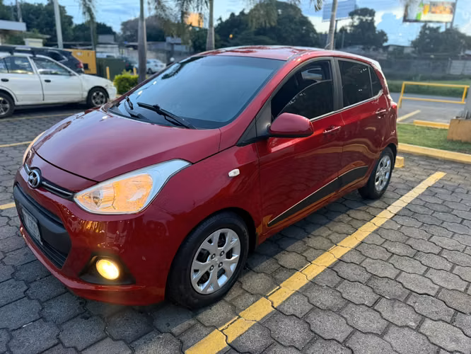 Hyundai Grandd i10  -  2017