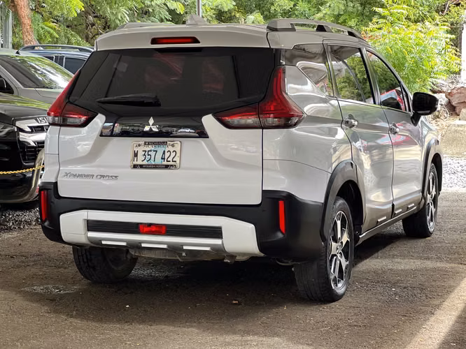 Mitsubishi Xpander Cross  Año 2022  - Imagen 2