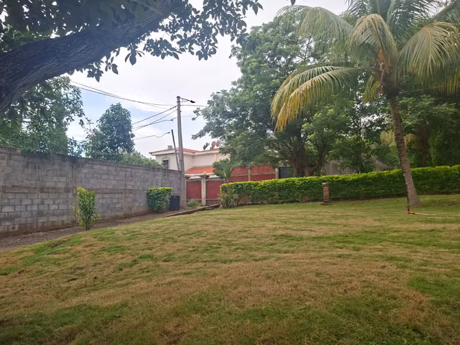 VENTA CASA EN RESIDENCIAL LOMAS DE MONTEVERDE! LAM 