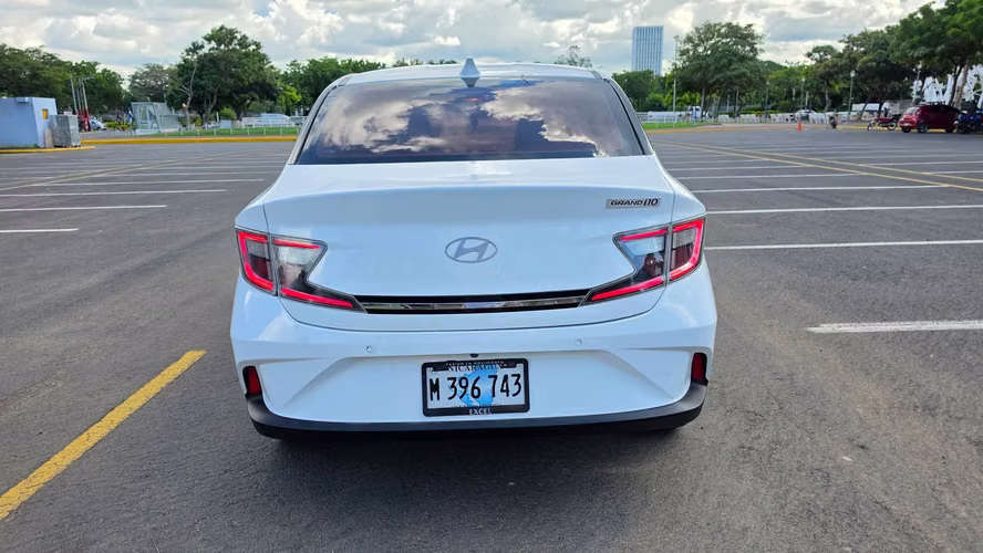 HERMOSO HYUNDAI GRAND i10 2024 - Imagen 7