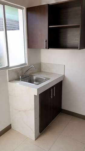 CASA ESQUINERA NUEVA EN RENTA – URBANIZACIÓN BETHEL - Imagen 6