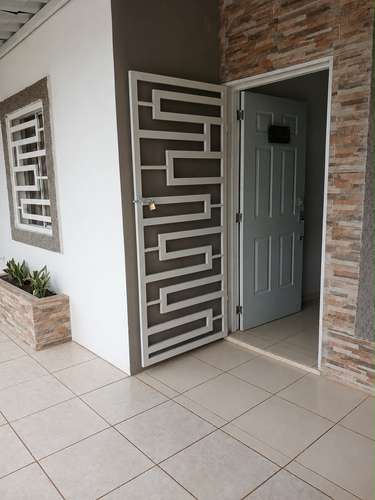 CASA ESQUINERA NUEVA EN RENTA – URBANIZACIÓN BETHEL - Imagen 4