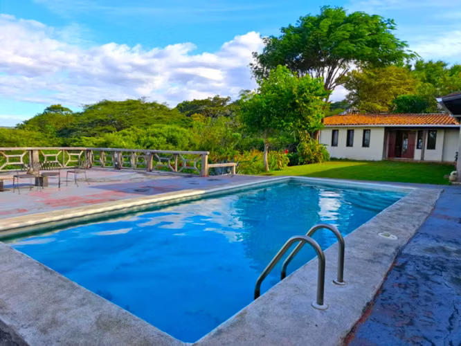 GG - ¡¡ Venta, casa con espectacular  vista panorámica en Carretera Sur!! - Imagen 2