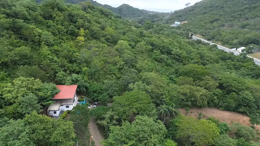 Furnished Home + Independent Studio Near Playa Remanso, San Juan del Sur — US$250,000 - Imagen 19