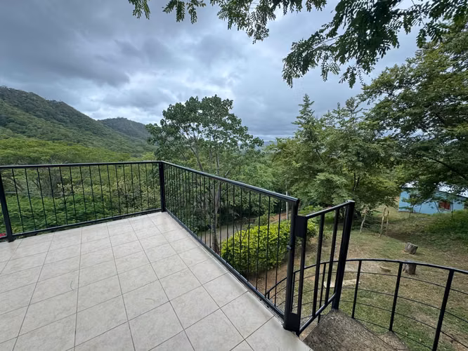 Furnished Home + Independent Studio Near Playa Remanso, San Juan del Sur — US$250,000 - Imagen 2